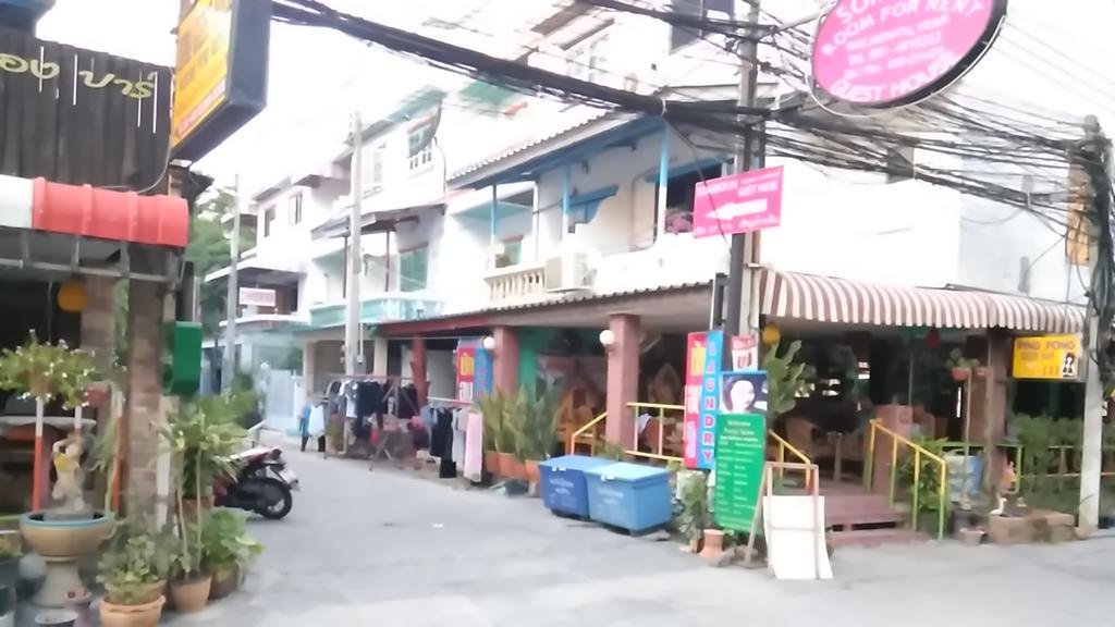 Hotel Devika Fe Jomtien Beach Exterior foto